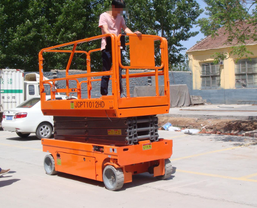 吉水移动式升降平台规格与使用规范